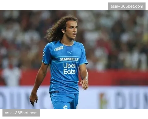 法甲联盟依据章程第22条行使最终决定权，强行通过赛程延期决议